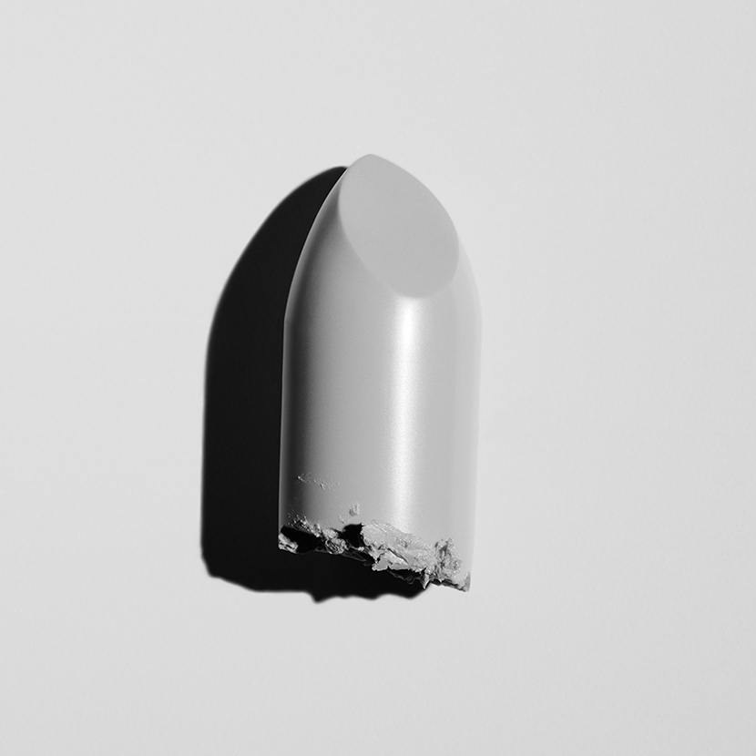 bw-lipstick-photography-still-life